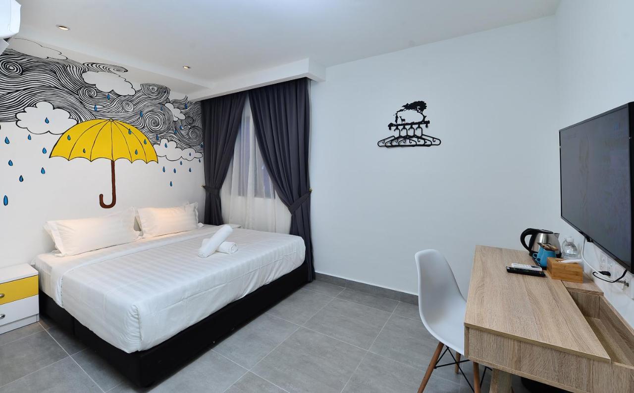 Smile Hotel Shah Alam Seksyen 9 Exteriör bild