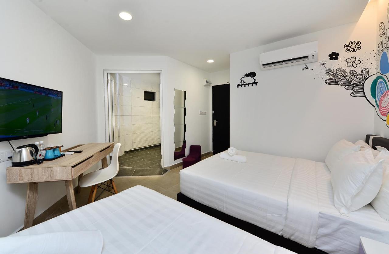 Smile Hotel Shah Alam Seksyen 9 Exteriör bild