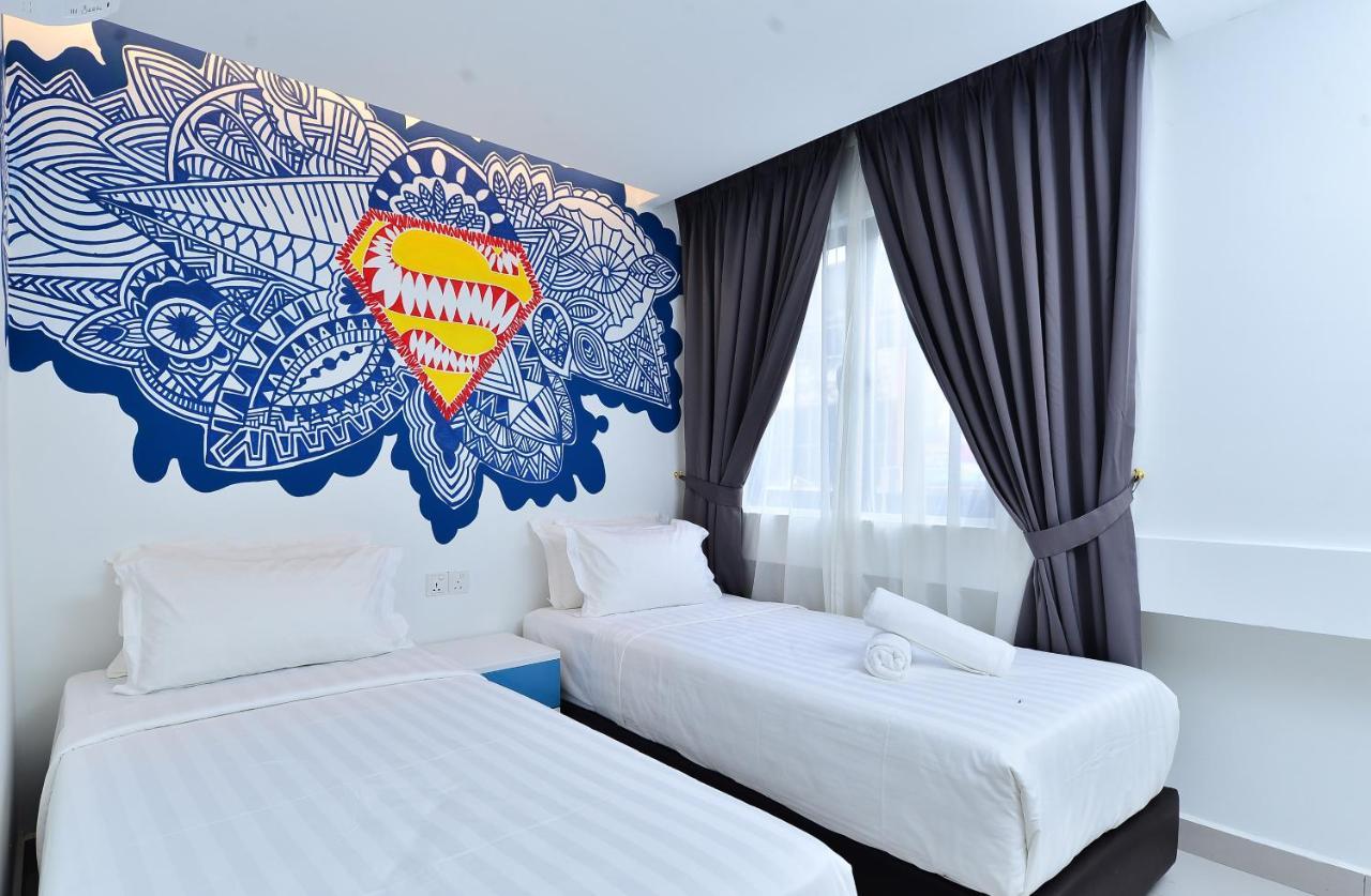 Smile Hotel Shah Alam Seksyen 9 Exteriör bild